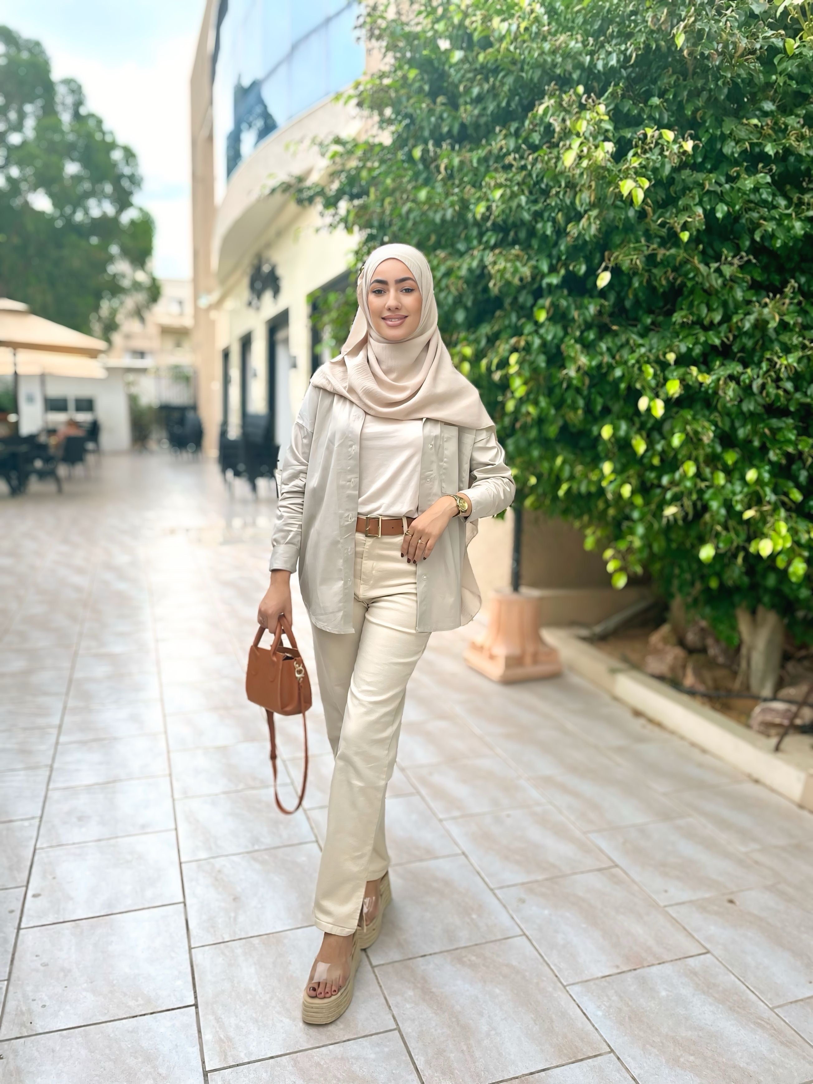 سترايت نسائي